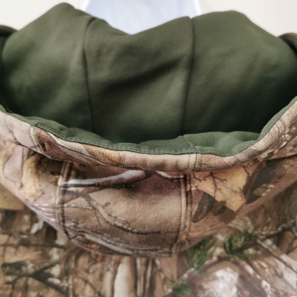 UNDER ARMOUR CAMO ZIP HOODIE - Picture 5 of 5